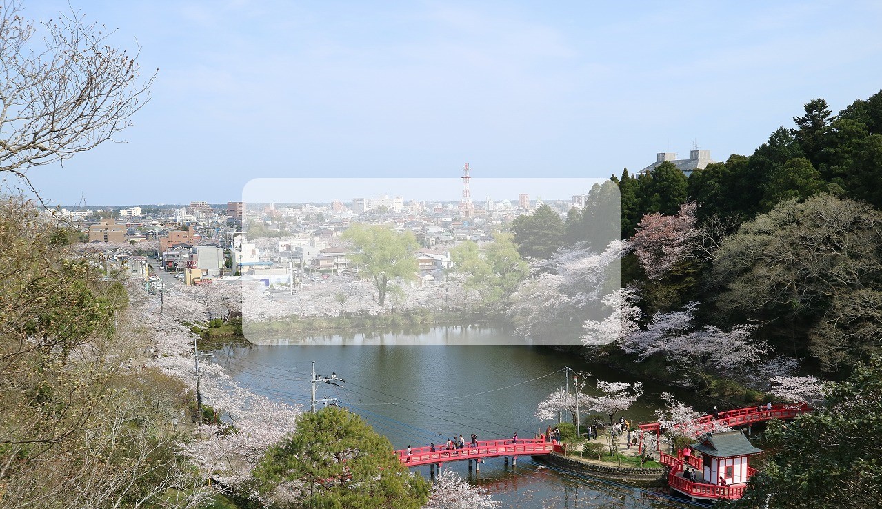 青空と街並み